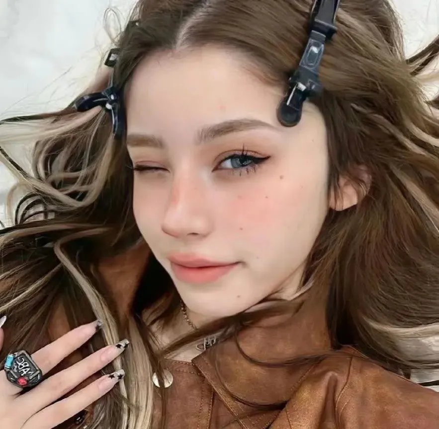 慈父爱娇娆